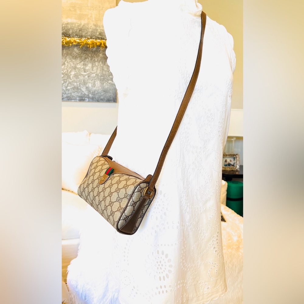 Gucci Crossbody Shoulder Bag Vintage Gucci Web Sherry Line